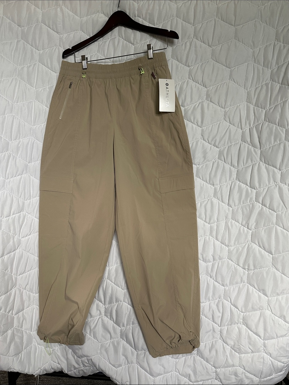 Athleta Cascade Cargo Poplin Pant
